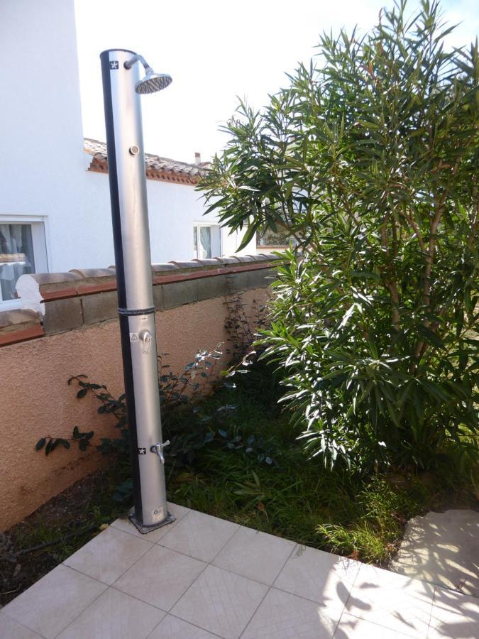 Apartamento Les 2 Dauphins Le Barcarès Exterior foto