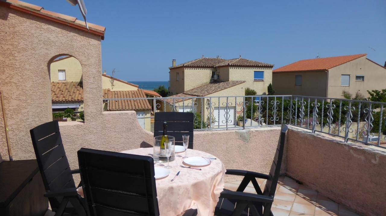 Apartamento Les 2 Dauphins Le Barcarès Exterior foto
